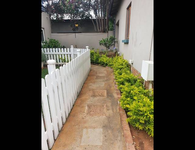 1 BEDROOM PROPERTY TO RENT IN RIETONDALE